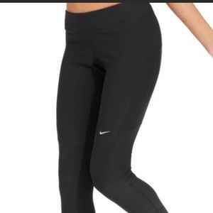 Nike Crop Leggings